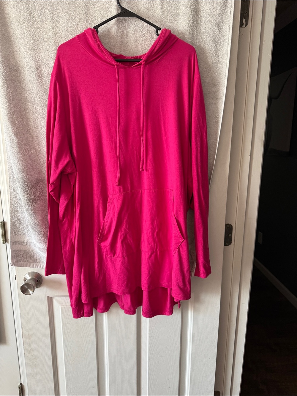 Livi Active Hot Pink Hooded Long Sleeve Tunic Sweatshirt